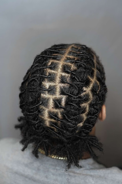 Photo Barber Bar By Fade Parlor - 9