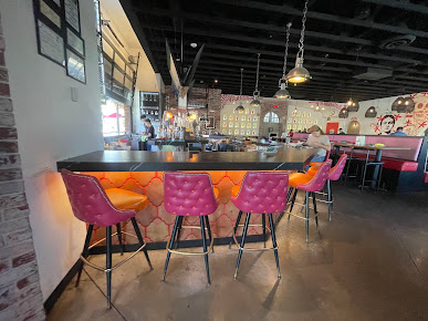 Photo Barrio Queen Tempe - 16