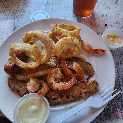 Photo Bayou Cafe Vidor - 25