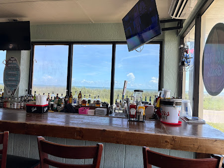 Photo Beach Front Grille - 11