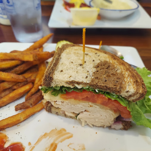 Photo Beach Mountain Diner Waynesville - 17