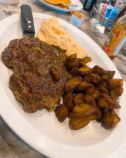 Photo Beach Mountain Diner Waynesville - 18