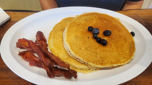 Photo Beach Mountain Diner Waynesville - 23