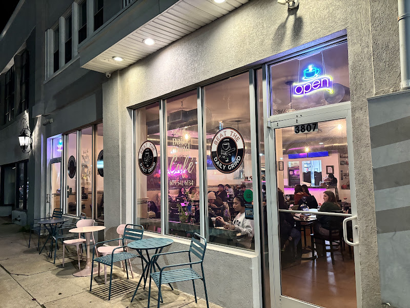 Beat The Daily Grind Cafe