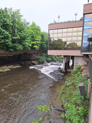 Photo Beaus On The River - 12