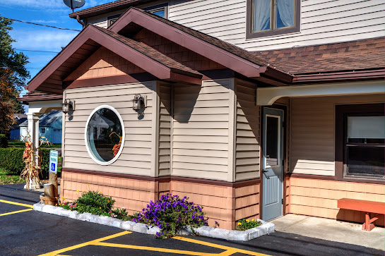 Photo Bemus Point Inn Restaurant - 14