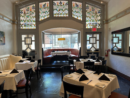 Photo Bernardin's Restaurant At Ratcliffe - 14
