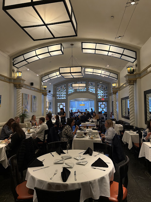 Photo Bernardin's Restaurant At Ratcliffe - 19