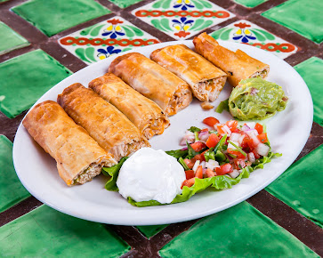 Photo Betos Mexican Food - 16