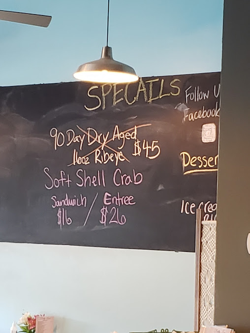 Menu Betty Lous Bistro - 1