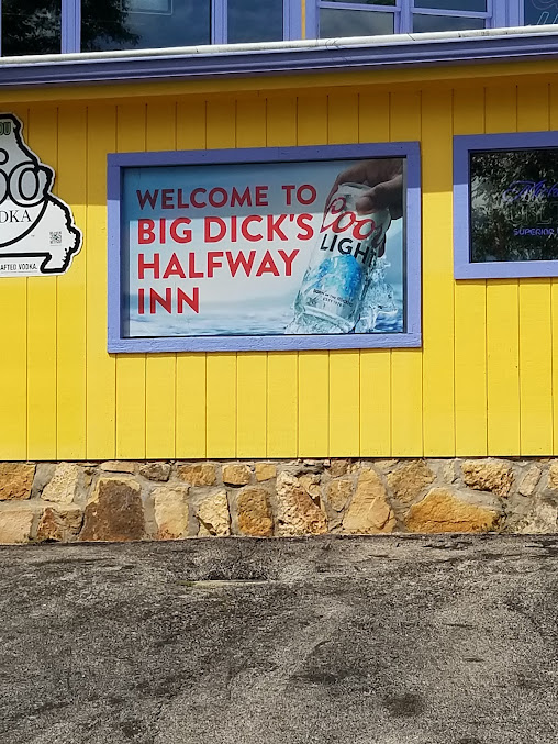 Photo Big Dicks Halfway Inn - 12