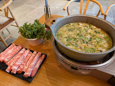 Photo Big Fish Hot Pot - 26