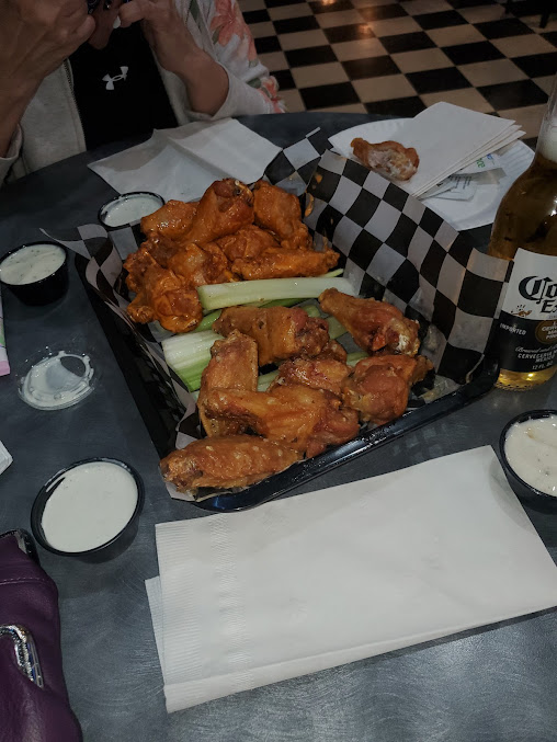 Photo Big Woodys Sports Bar Restaurant - 15