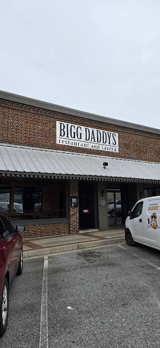Photo Bigg Daddys Restaurant Tavern - 15