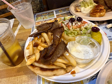Photo Bills Gyro Souvlaki - 27