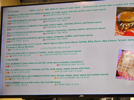 Photo Binge Hot Chicken - 23