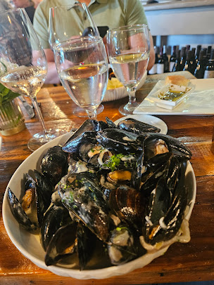 Photo Bistro 555 - 10