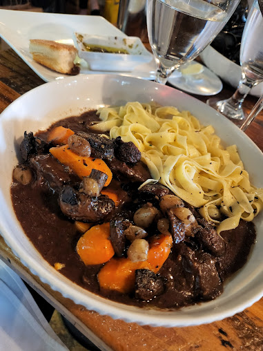 Photo Bistro 555 - 16