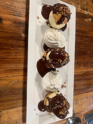 Photo Bistro 555 - 28