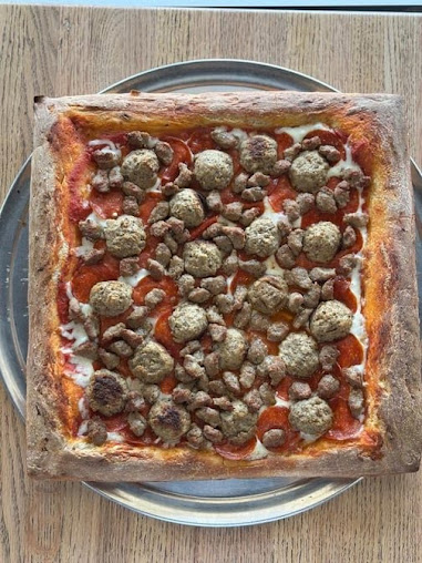 Photo Bite Me Pizza - 18