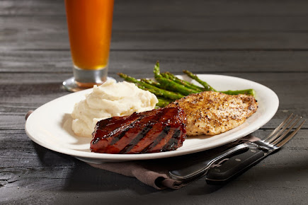 Photo Bj's Restaurant & Brewhouse - 19