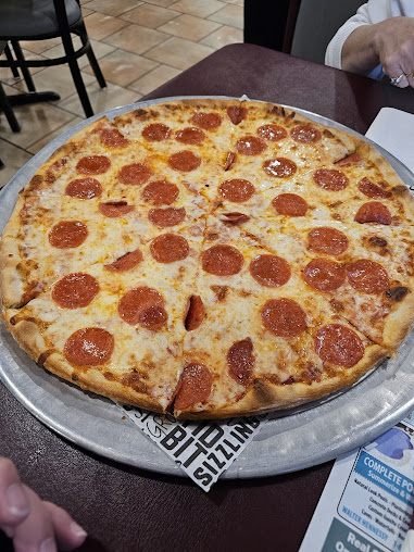 Photo Black Olive Restaurant & Pizzeria - 18