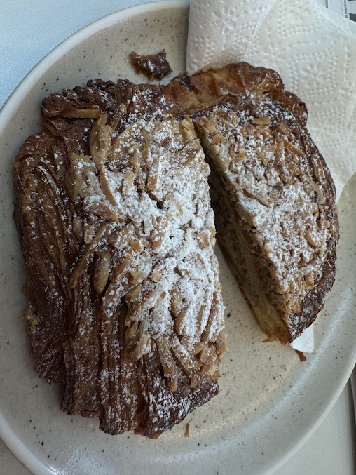 Photo Black Toque Patisserie - 15