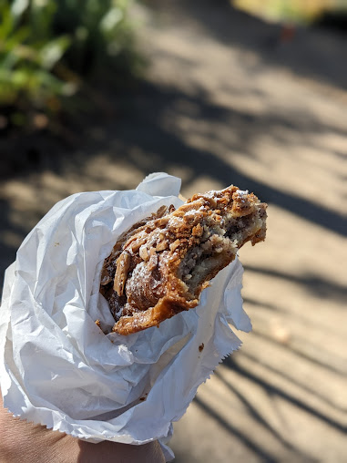 Photo Black Toque Patisserie - 16