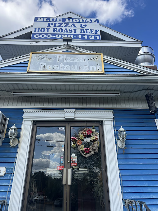 Photo Blue House Family Pizza Salem - 10