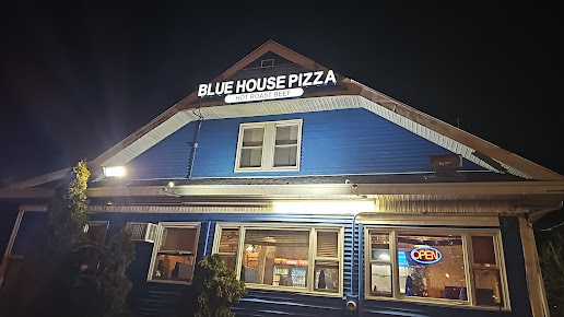 Photo Blue House Family Pizza Salem - 20