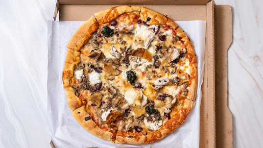 Photo Blue House Family Pizza Salem - 24