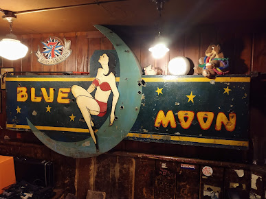Photo Blue Moon - 9