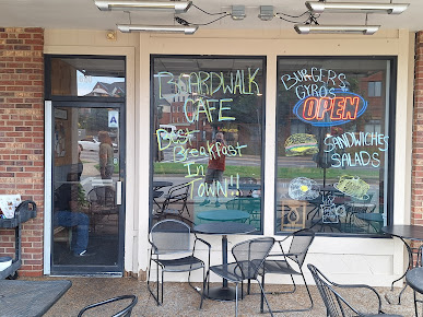 Photo Boardwalk Cafe - 28
