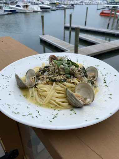 Photo Boathouse Restaurant - 26