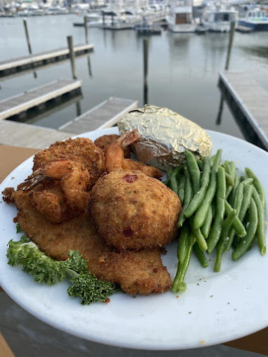 Photo Boathouse Restaurant - 28
