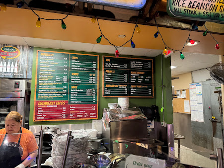 Photo Bodegas Taco Shop - 27