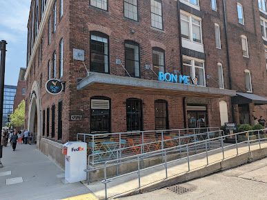 Photo Bon Me Fort Point - 26