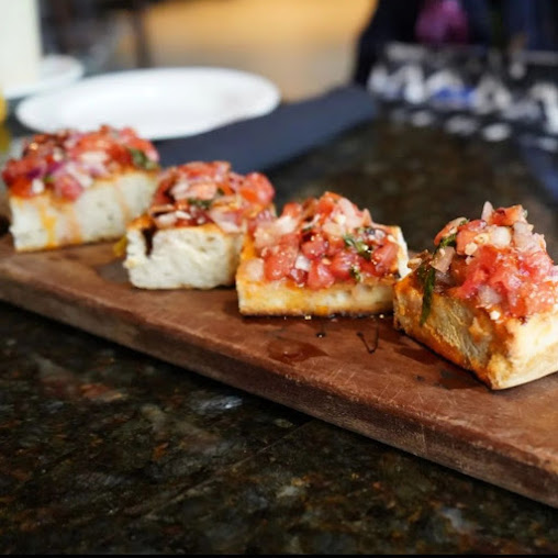 Photo Botto's Italian Line Restaurant - 17