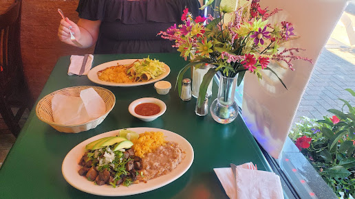 Photo Bradley Cafe Llc - 17