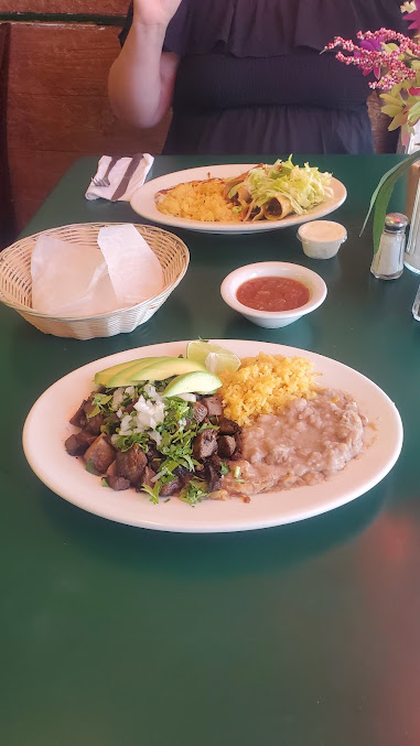 Photo Bradley Cafe Llc - 26