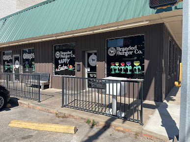 Photo Branded Burger Co - 10