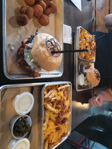 Photo Branded Burger Co - 17