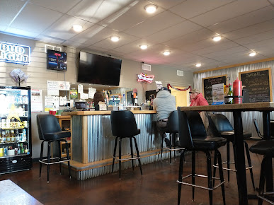 Photo Branding Iron Lanes Lounge - 18