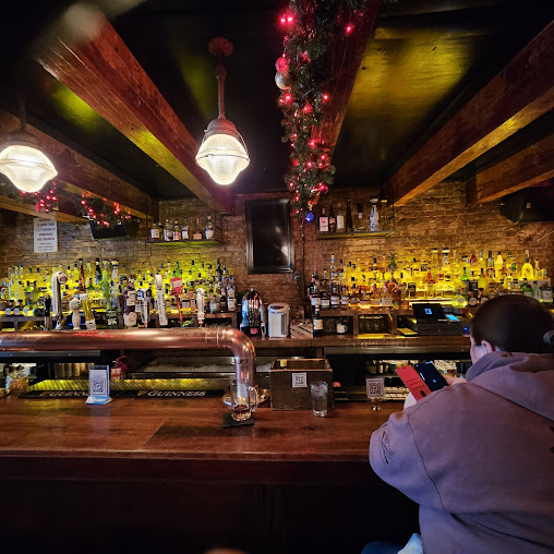Photo Brass Monkey - 14