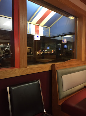 Photo Brattleboro Village Pizza - 8