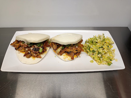 Photo Breaking Buns Food Cart - 22