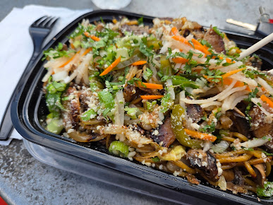 Photo Breaking Buns Food Cart - 29