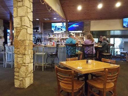 Photo Bricks River Cafe - 22