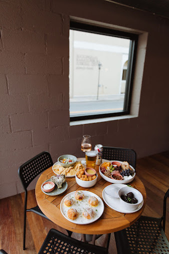 Photo Broad Porch Coffee And Cafe - 10