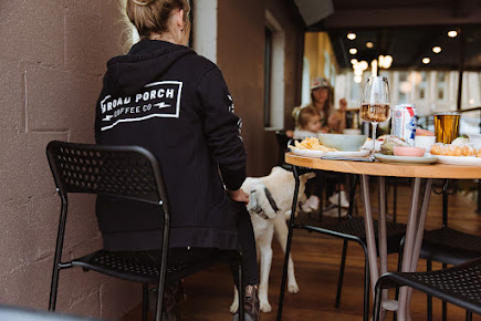 Photo Broad Porch Coffee And Cafe - 18